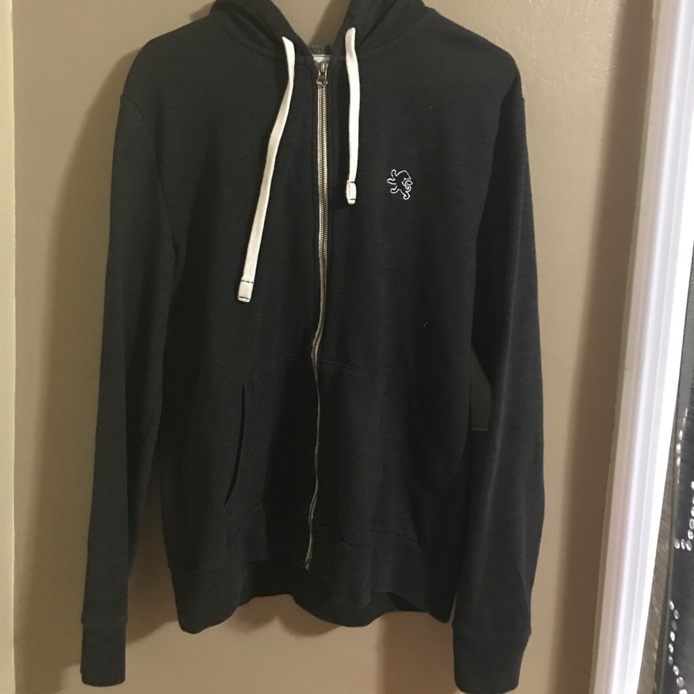 Men’s hooded zip up sweatshirt